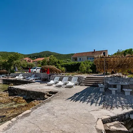 Mak Račišće