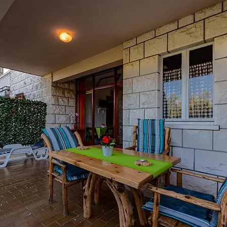 Apartment Mak Račišće